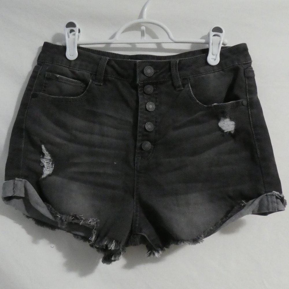 REFUGE, size 8, distressed denim shorts